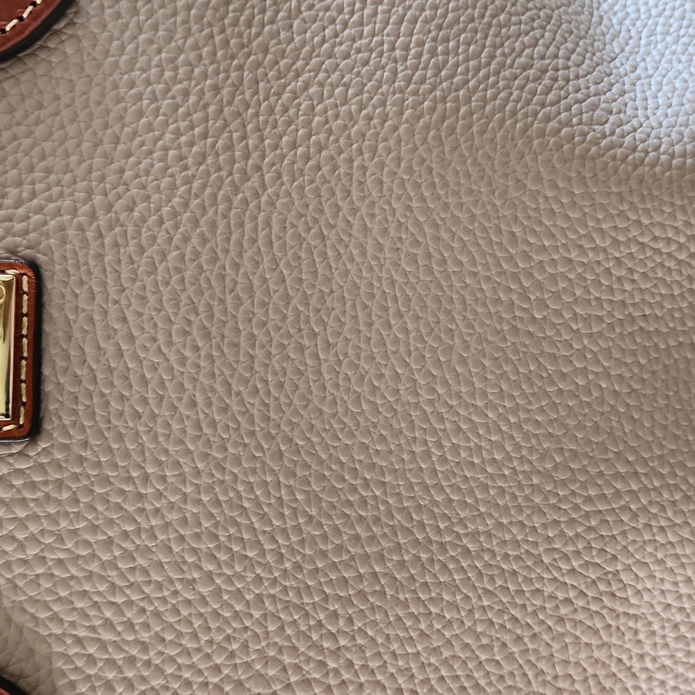 Gorgeous Dooney & Bourke Elephant Leather Satchel or Shoulder Bag 🩶🐘 - Picture 2 of 16